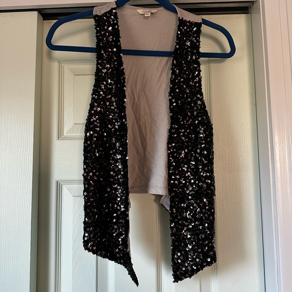 77 Kids by American Eagle Sequin Vest